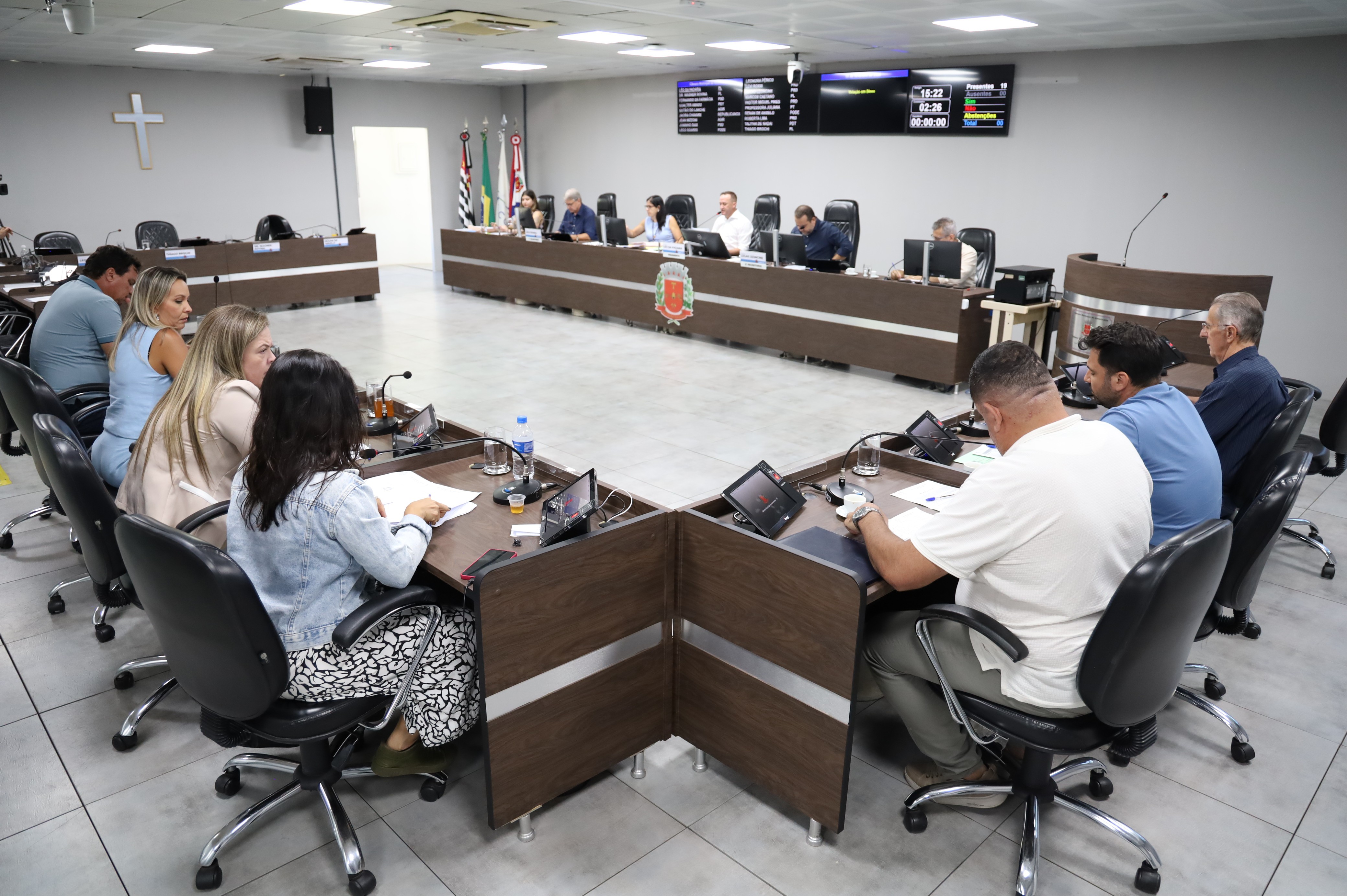 Vereadores aprovam 48 proposituras na sessão ordinária desta quinta-feira (19)