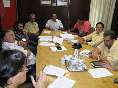 Grupo Técnico durante reunião.