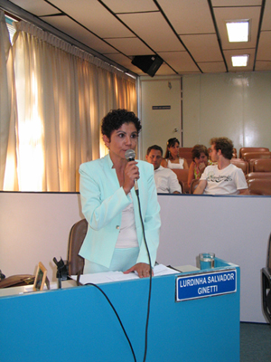 O lazer dos jovens, tema do debate proposto pela vereadora, foi debatido pelos vereadores na última sessão da Casa.